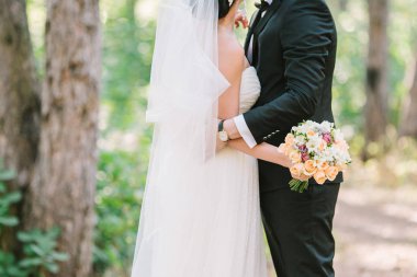 Buket bahar çiçekleri gelen. Düğün .