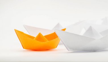 liderlik kavramı origami