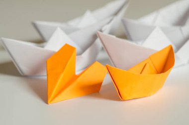 Origami gemi ve uçak