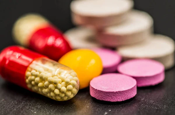 Medicinas coloridas — Foto de Stock
