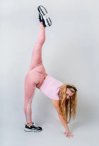 Fitness Esporte Treinamento Conceito Estilo Vida Acrobat Mulher Vestindo Roupas — Fotografia de Stock