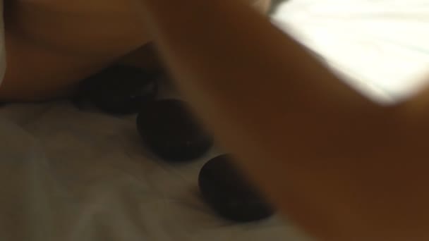 热石按摩疗法 — 图库视频影像