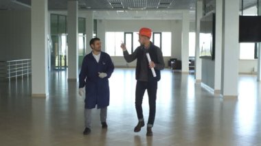 mimar mühendis iki uzmanlık takım plan hardhat konuşuyor