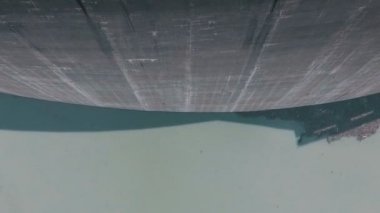 Georgia dağlarında büyük Barajı