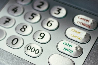 Bir Atm makinesi klavyesini kapat