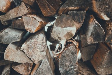 Kar günlükleriyle katlanmış