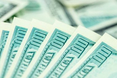 yakın çekim 100 ABD Doları faturaları arka plan