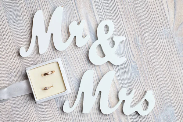 Wedding Rings Box Next Inscriptions Mrs Wooden Background Close — Stock Photo, Image