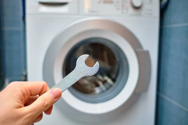 Concepto Reparar Una Lavadora Baño Cerca — Foto de Stock