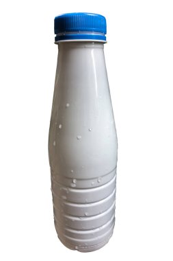 Beyaz parlak plastik şişe süt üretmek için mavi vida kapaklı
