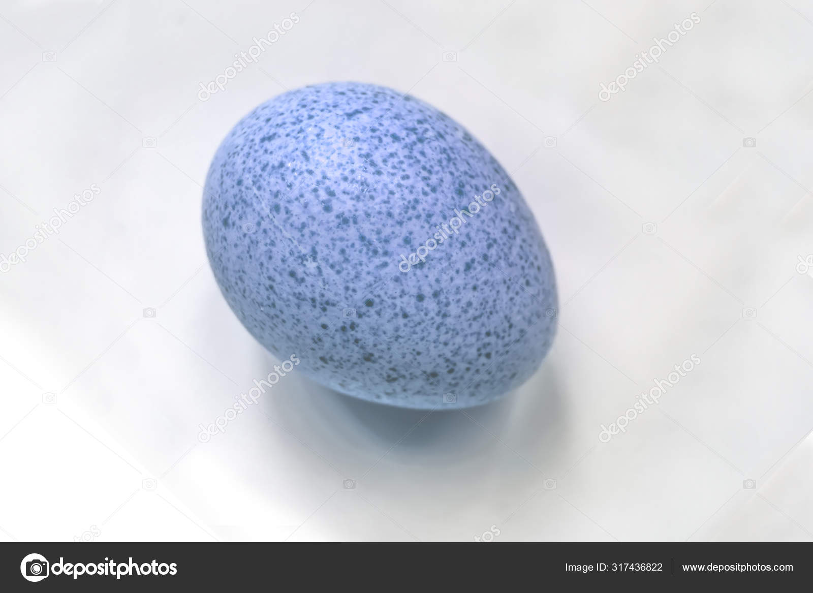 Голубое яйцо