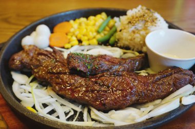 sığır eti biftek tabağı