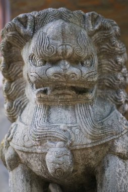 Aslan heykeli atış kapatmak                               