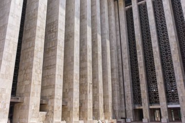 Jakarta, Endonezya - Mart, 06, 2020: Jakarta City Endonezya 'daki istiqlal camiinin mimari detayları