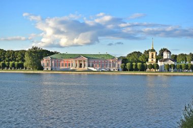 Kuskovo manor bir yazın