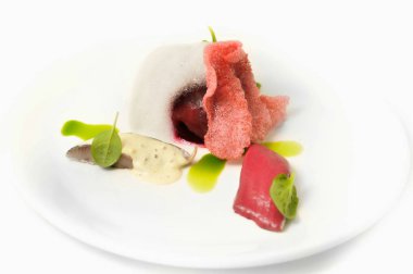 Yemek izole kapatmak