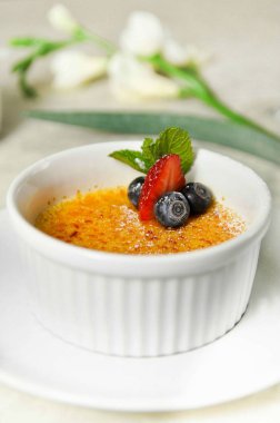 Yemek izole kapatmak