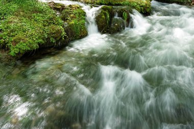 Nehir Vrelo, şu Perucac yerleşim Drina nehrinin kolu