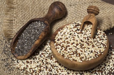 Quinoa ve chia tohum