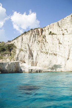 Zakynthos sahil turkuaz su ile