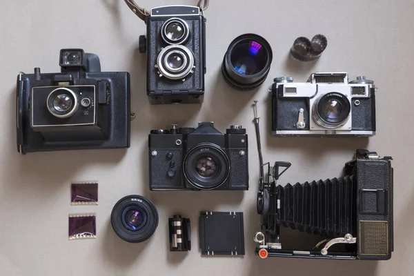 Old cameras background — Stock Photo, Image