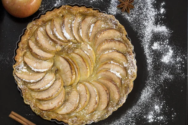 Plăcintă de mere cu zahăr pudră — Fotografie, imagine de stoc
