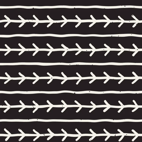 Hand getekende stijl etnische naadloze patroon. De achtergrond van de abstracte geometrische betegeling in zwart-wit. Vector freehand doodle textuur. — Stockvector