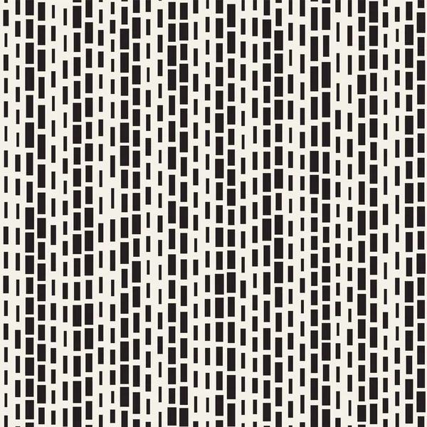 Black and White Irregular Dashed Lines Pattern. Modern Abstract Vector Seamless Background. Stylish Chaotic Stripes Mosaic — Stock Vector