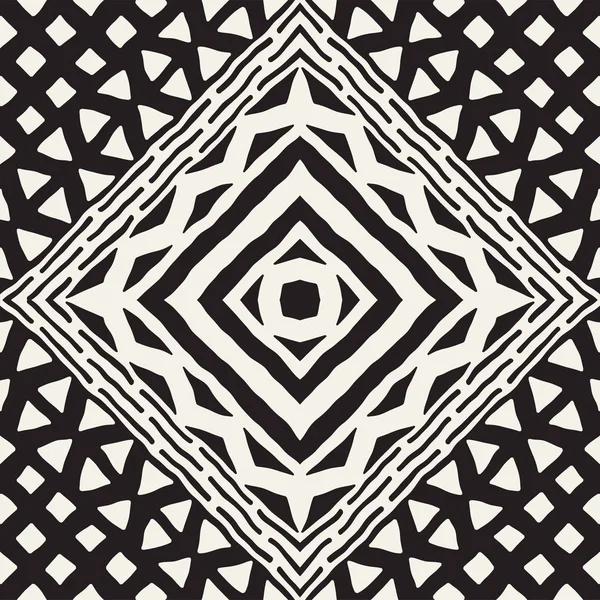 Siyah ve beyaz kabile vektör doodle elemanları ile seamless modeli. Aztek sanat baskı. Etnik süs el çekilmiş zemin.