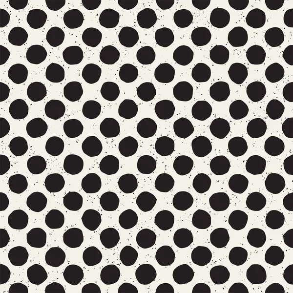 Naadloze patroon met hand getrokken lijnen. Abstracte achtergrond met freehand penseelstreken te wijzigen. Zwart-wit patroon. Sieraad voor inpakpapier. — Stockvector