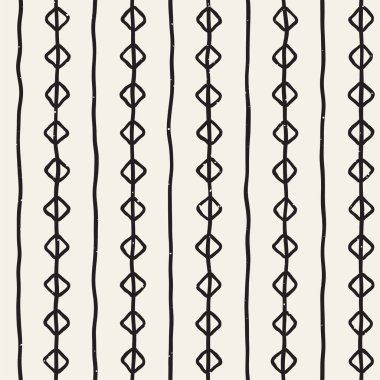 Elle çizilmiş stil etnik seamless modeli. Grungy geometrik şekiller arka plan siyah ve beyaz.
