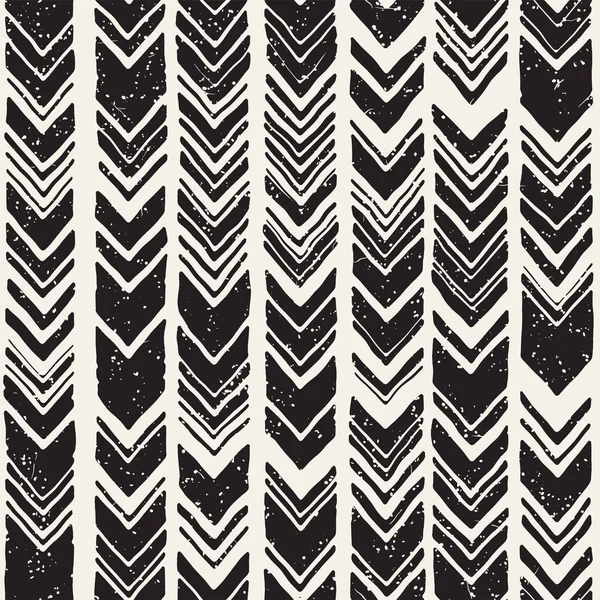 Vector seamless freehand pattern. Doodle monochrome print hand drawn chevron texture. Trendy graphic design. — Stock Vector