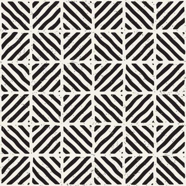Hand drawn seamless repeating pattern with lines tiling. Grungy freehand background texture. — Stock Vector