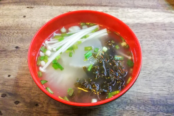 Makanan lezat sup miso. — Stok Foto