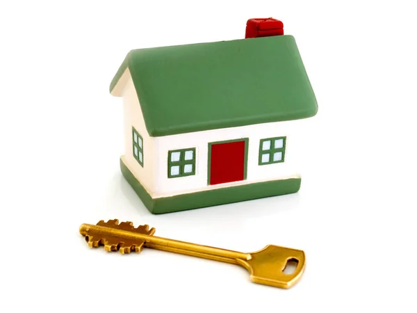 Miniaturowe domy hipotecznych i nieruchomości inwestycyjnych lub ubezpieczeń majątkowych — Zdjęcie stockowe
