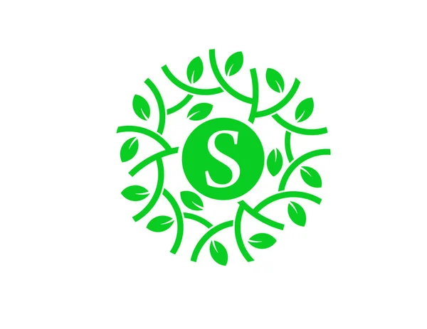 Γράμμα s με πράσινο φύλλο κύκλο λογότυπο έννοια — Διανυσματικό Αρχείο