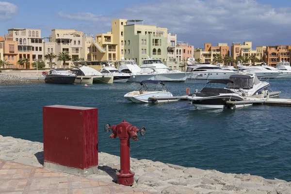 Navires dans la marina de l'El Gouna . — Photo