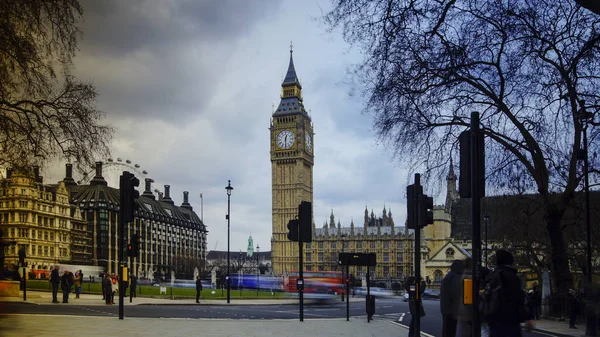 Big Ben y el Parlamento en Londres, Reino Unido — Foto de Stock