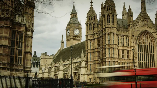 Big Ben e Parlamento em Londres, Reino Unido — Fotografia de Stock