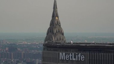 New York, Mayıs yaklaşık: New York'un Manhattan skyline binalar geniş vurdu top, gerçek zamanlı manzarası