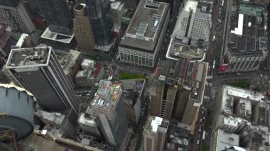 New York, Mayıs yaklaşık: New York'un Manhattan skyline gökdelenler geniş vurdu top, gerçek zamanlı manzarası