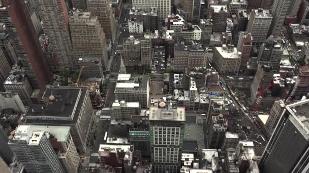 นิวยอร์ก ประมาณเดือนพฤษภาคม นิวยอร์ก ซิตี้ แมนฮัตตัน สกายไลน์ สกายไลน์ สะพานตึกแมนฮัตตัน — วีดีโอสต็อก