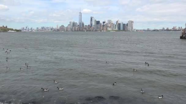 Panoramisch uitzicht over New York City, real-time, ultra hd 4k — Stockvideo