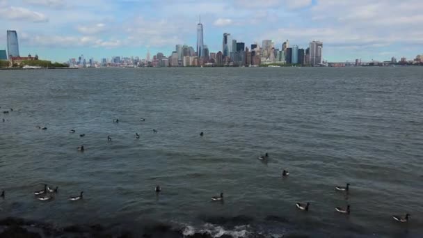 Panoramisch uitzicht over New York City, real-time, ultra hd 4k — Stockvideo