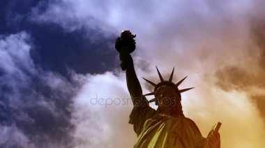 New York: Anıtı, bulutlar ve etkileri, ultra hd 4k