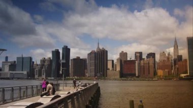 New York, ABD - Mayıs 2017: Görünüm Manhattan skyline gökdelenler, zaman atlamalı