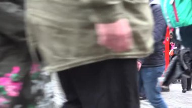 Londra, İngiltere - 2016 yaklaşık: Noel süsleri Covent Garden'da pazarı, Covent Garden'da pazarında Apple görünümü. Apple piyasada satan sanat ve el sanatları antikalar ve collectables öğeleri adanmış olduğunu.