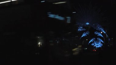 Londra - Aralık 2016: Noel ışıkları ve Londra otobüs istasyonunda meşgul Oxford Street Londra, İngiltere, Birleşik Krallık Aralık, 2016 '. Oxford circus, trafik acele.