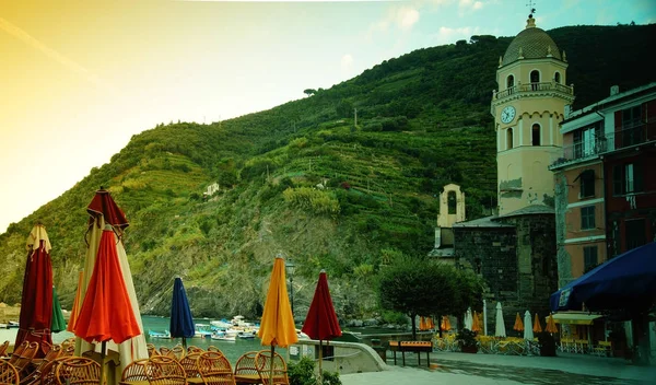 Város Vernazza Cinque Terre, Olaszország — Stock Fotó
