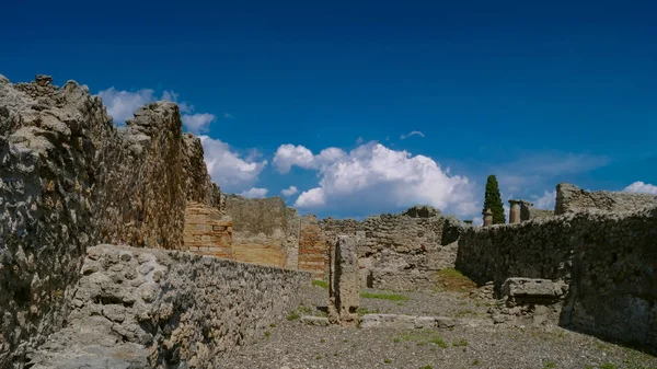 A város ókori Pompeji, történelmi mérföldkőnek számító Olaszországban — Stock Fotó